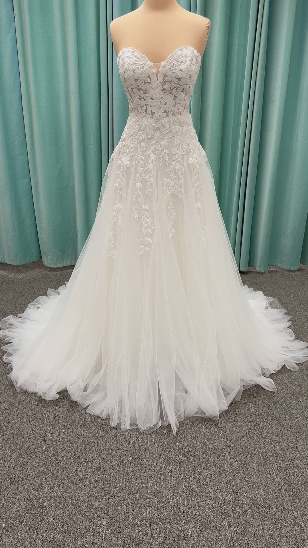 Stella York 7413 Wedding Dress