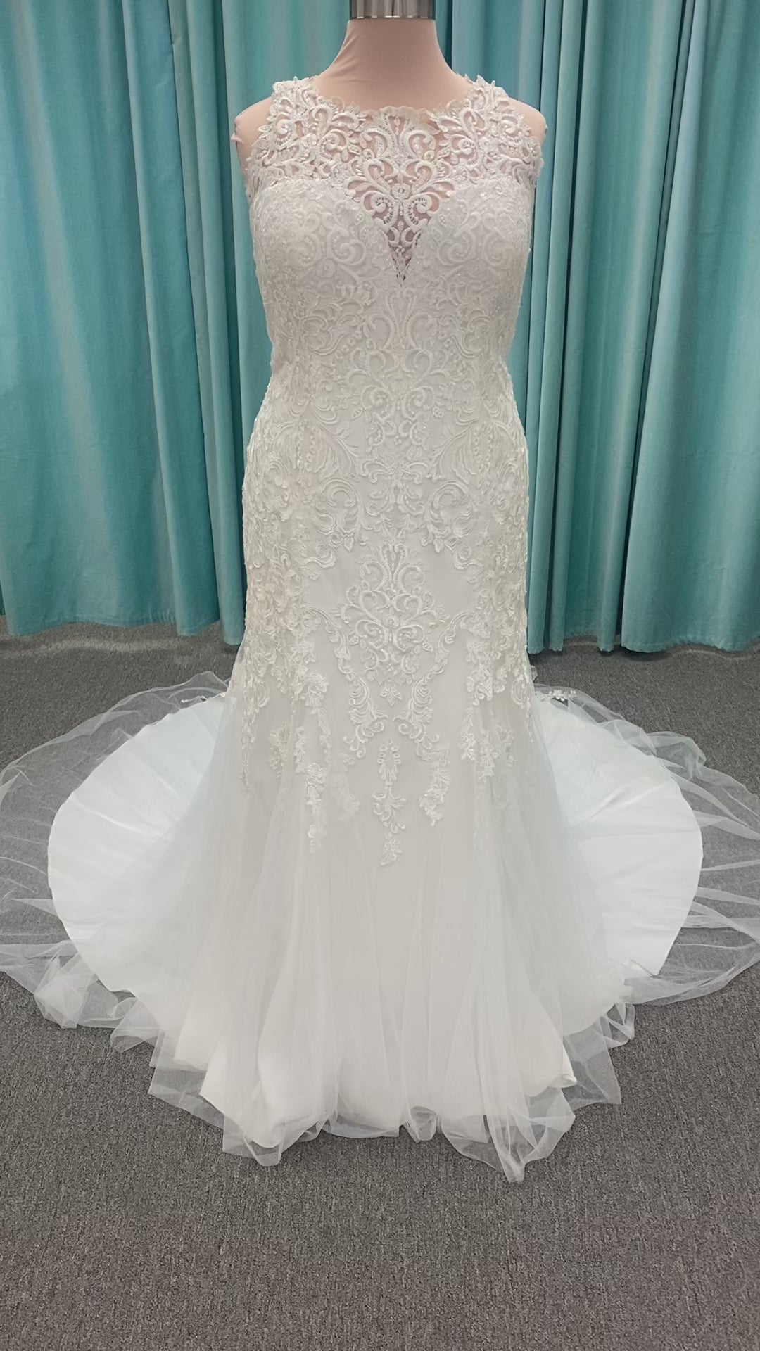 Stella York 6600 Plus Size Wedding Dress