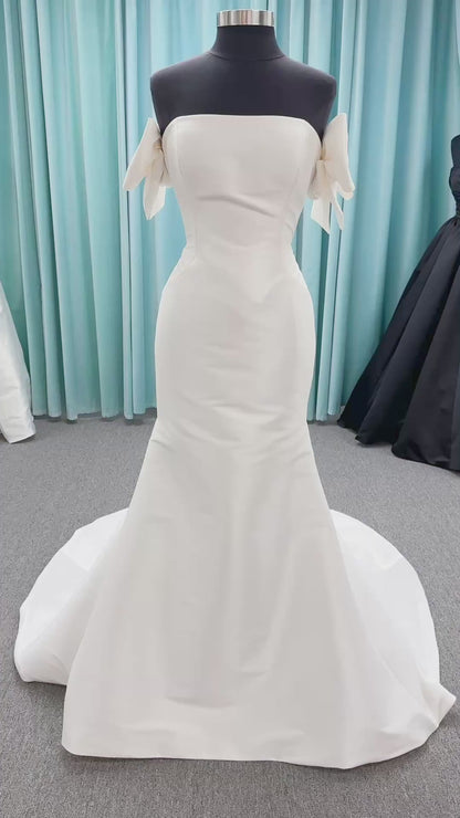 Morilee Raven style 4475 strapless Larissa satin fit-and-flare wedding dress with bow keyhole back, size 10