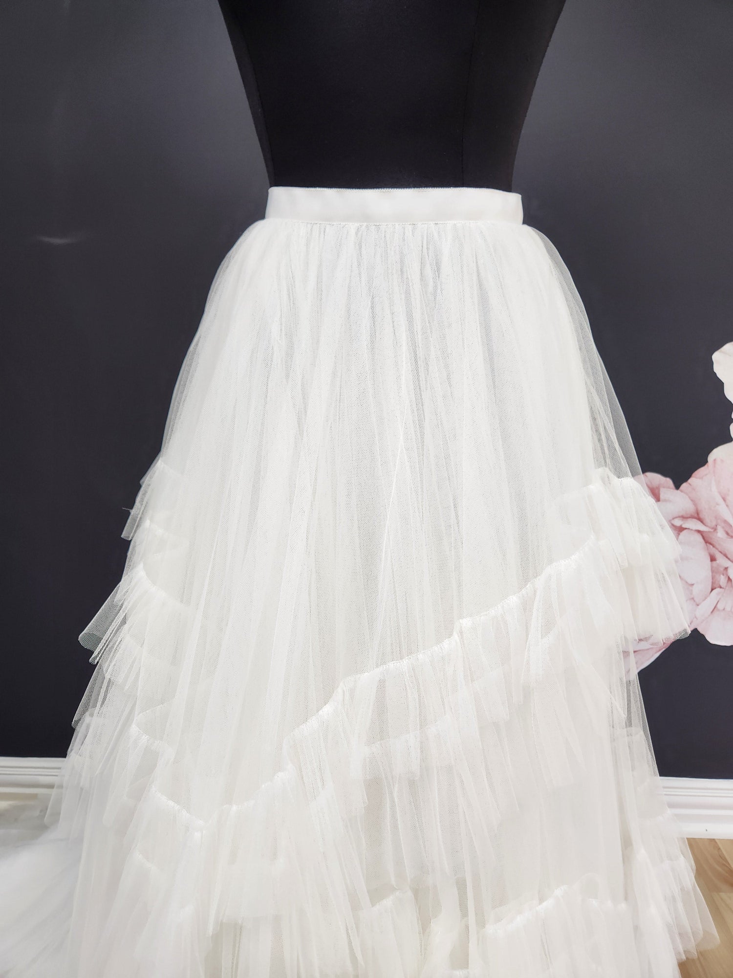 Lined Ruffle Removable Wedding Dress  Over Skirt